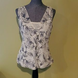 Ann Taylor floral white sleevless shirt